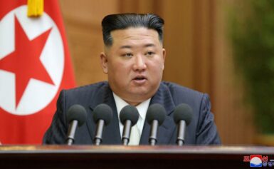 Ким Жон Ун: БНАСАУ цөмийн зэвсгээс хэзээ ч татгалзахгүй
